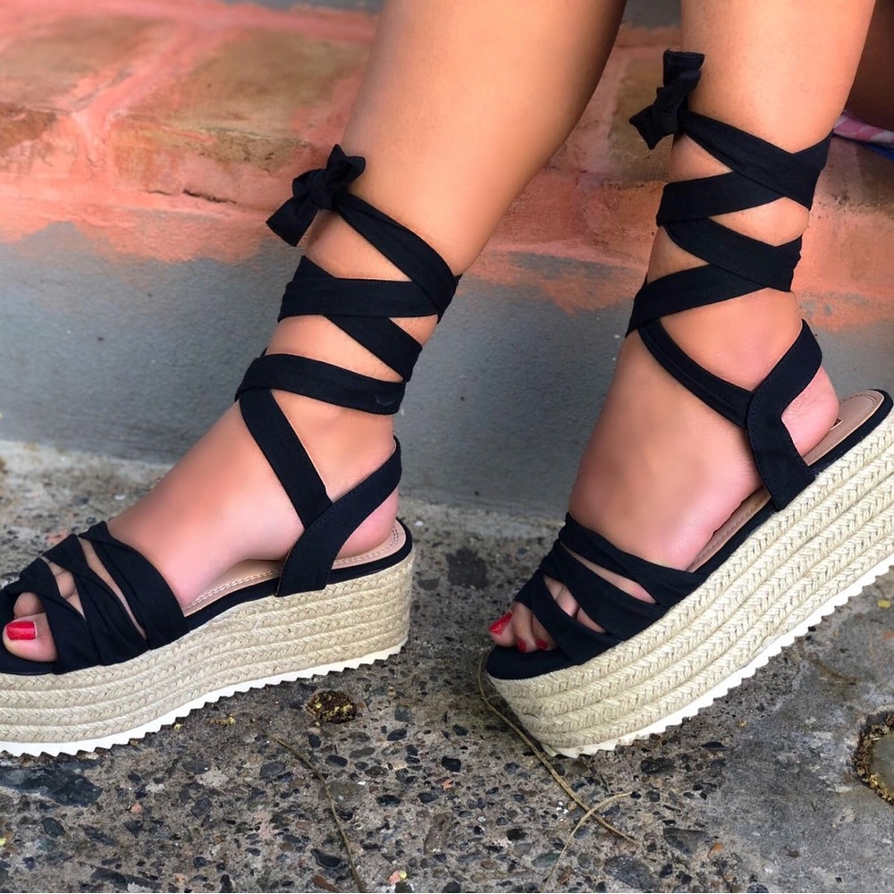 Local brand shoes “Menina”